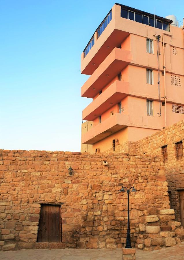 Orient Gate Hotel Wadi Musa Exterior photo